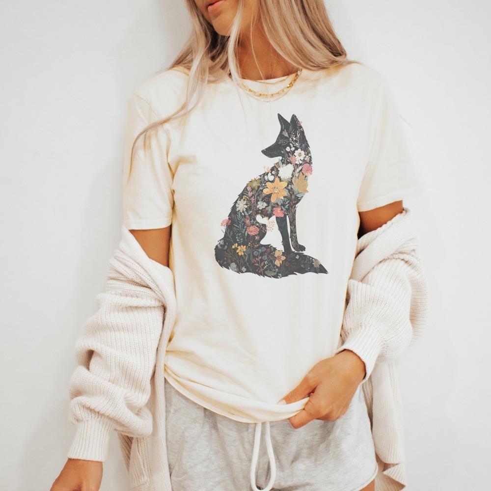 Fox Silhouette Boho Tee with Detailed Line Work